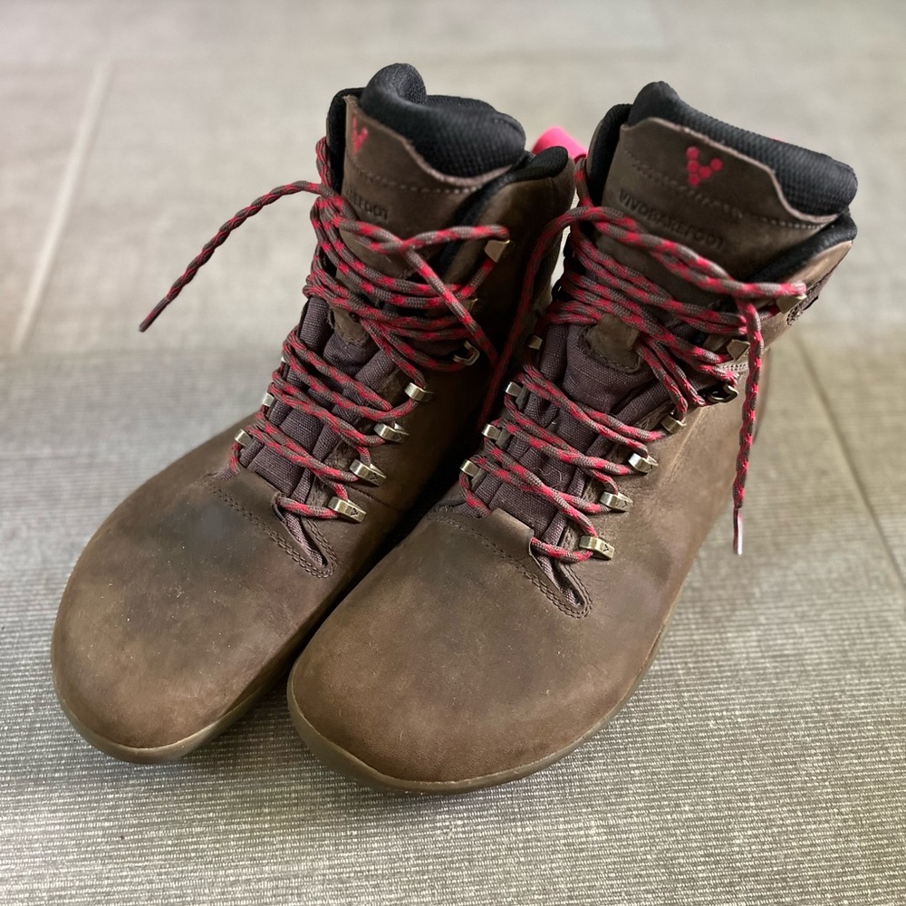 New without tags Vivobarefoot Tracker II FG women’s hiking boots